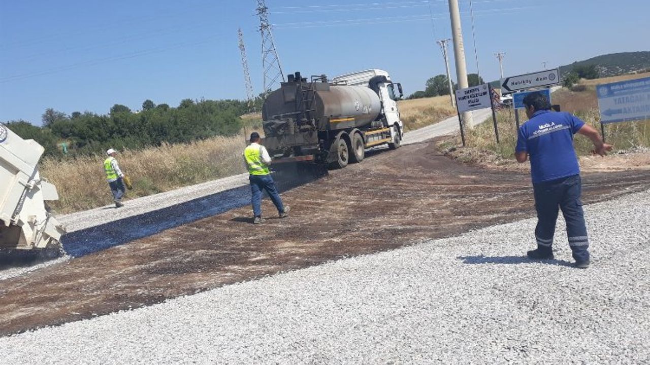 Muğla Yatağan’ın yolları yenileniyor