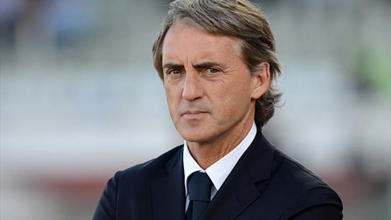 Roberto Mancini Istifa Etti Elips Haber