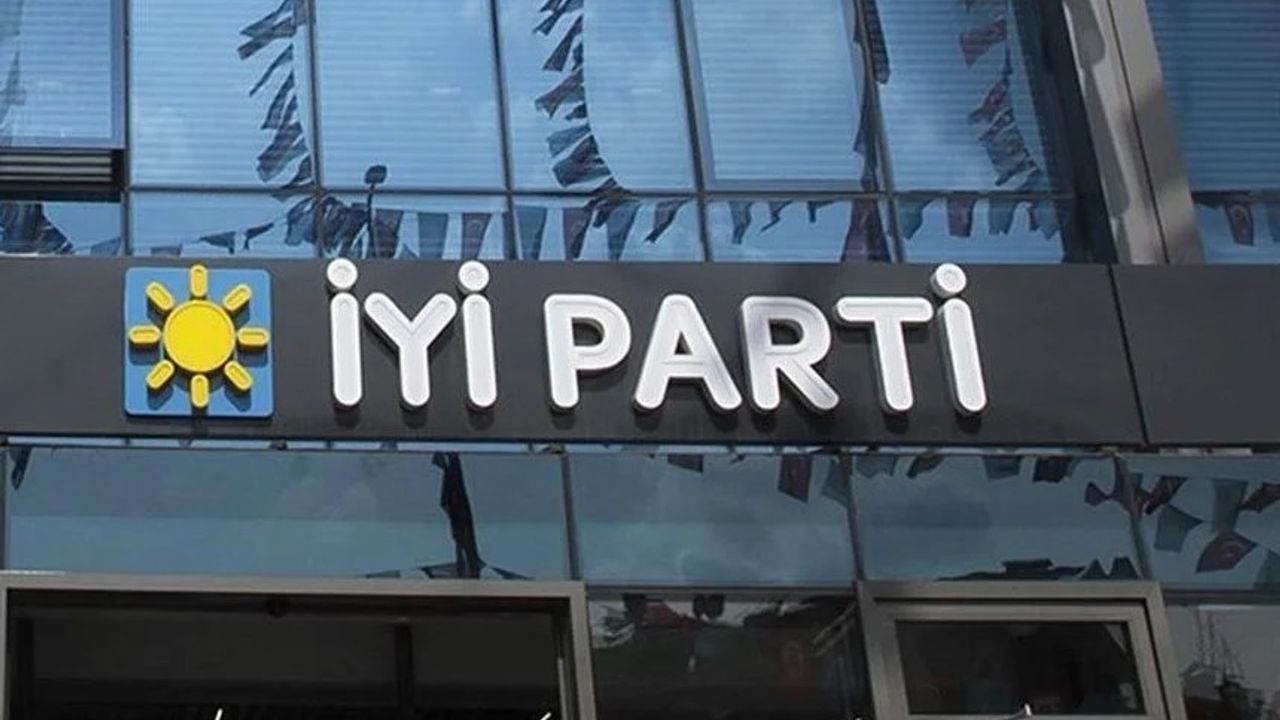 İYİ Parti'den istifa eden Çağdaş Çelik: İYİ Parti, Meral Akşener'i sevenler derneği halini aldı