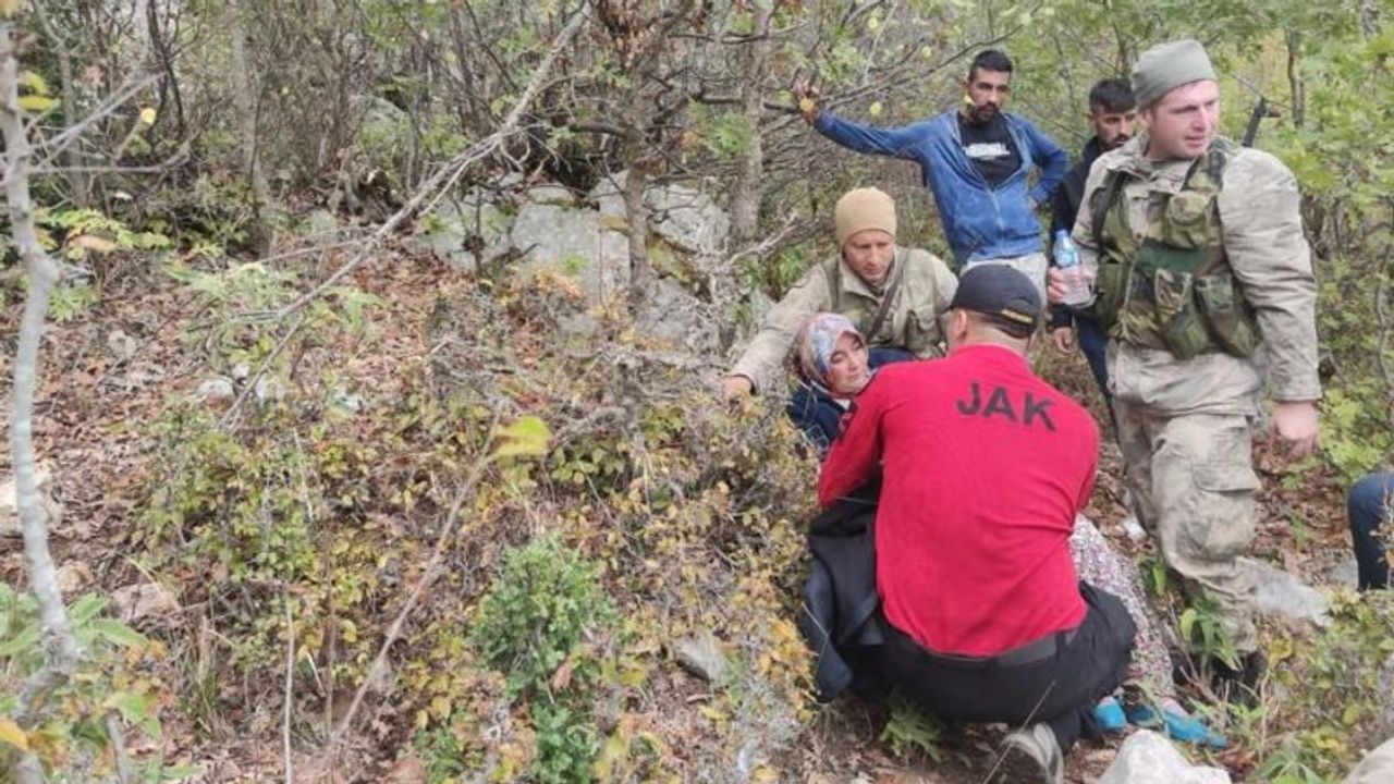 Kahramanmaraş'ta kayıp olarak aranan yaşlı kadın mezrada bulundu