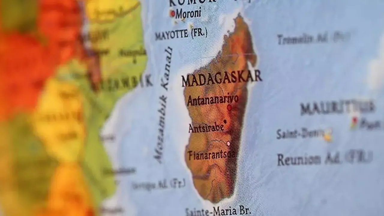 Madagaskar'da cumhurbaşkanlığı seçimi öncesi gece sokağa çıkma yasağı