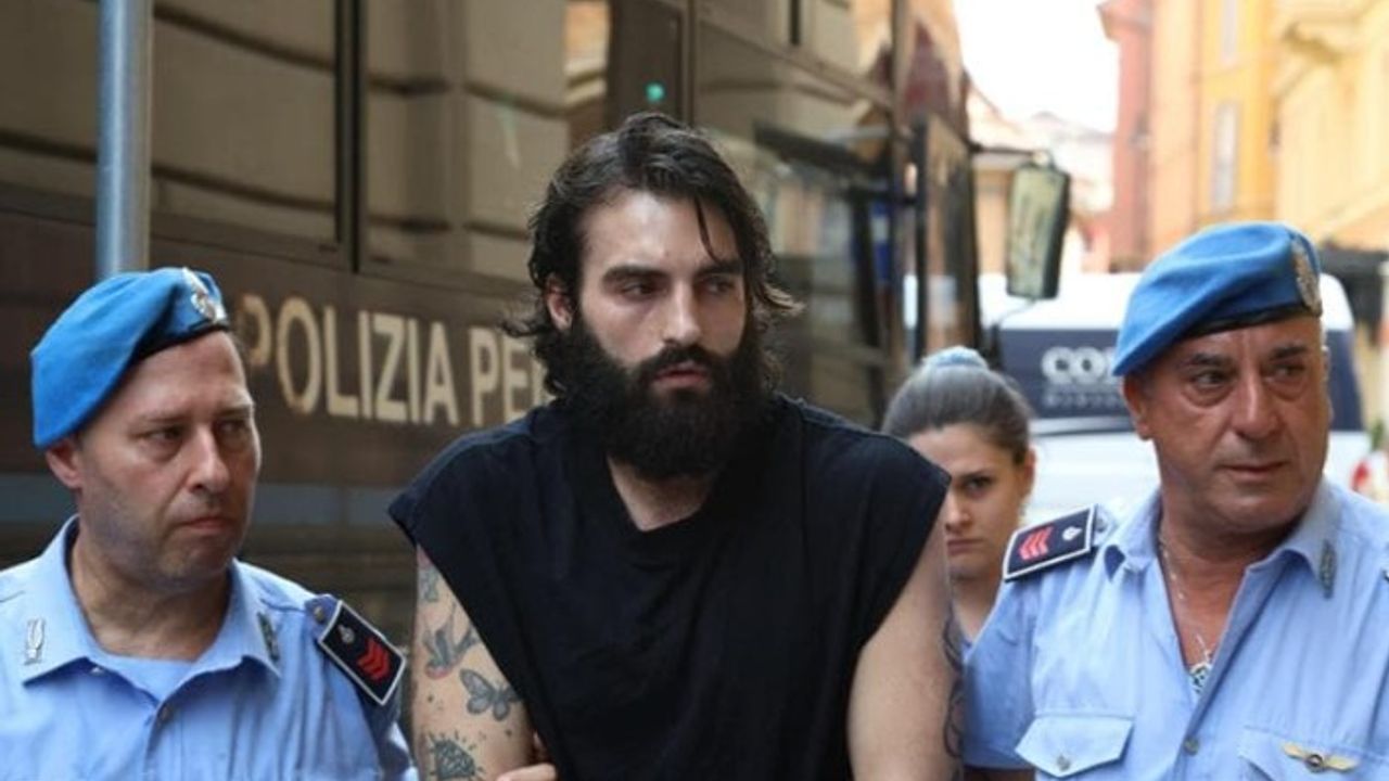 Eski sevgilisini öldüren İtalyan futbolcuya müebbet hapis cezası