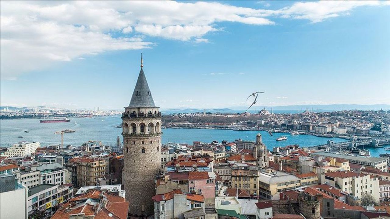 İstanbul, tüm zamanların turizm rekorunu kırdı