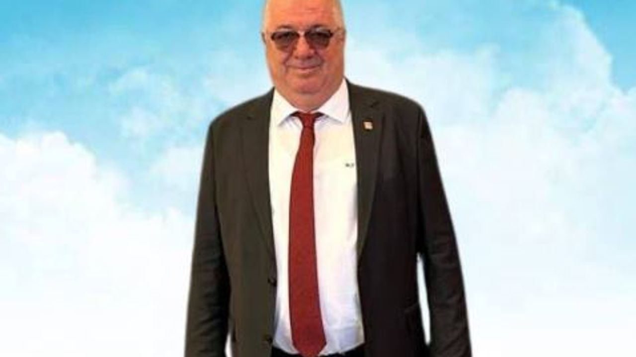 Mehmet Ertaş kimdir?