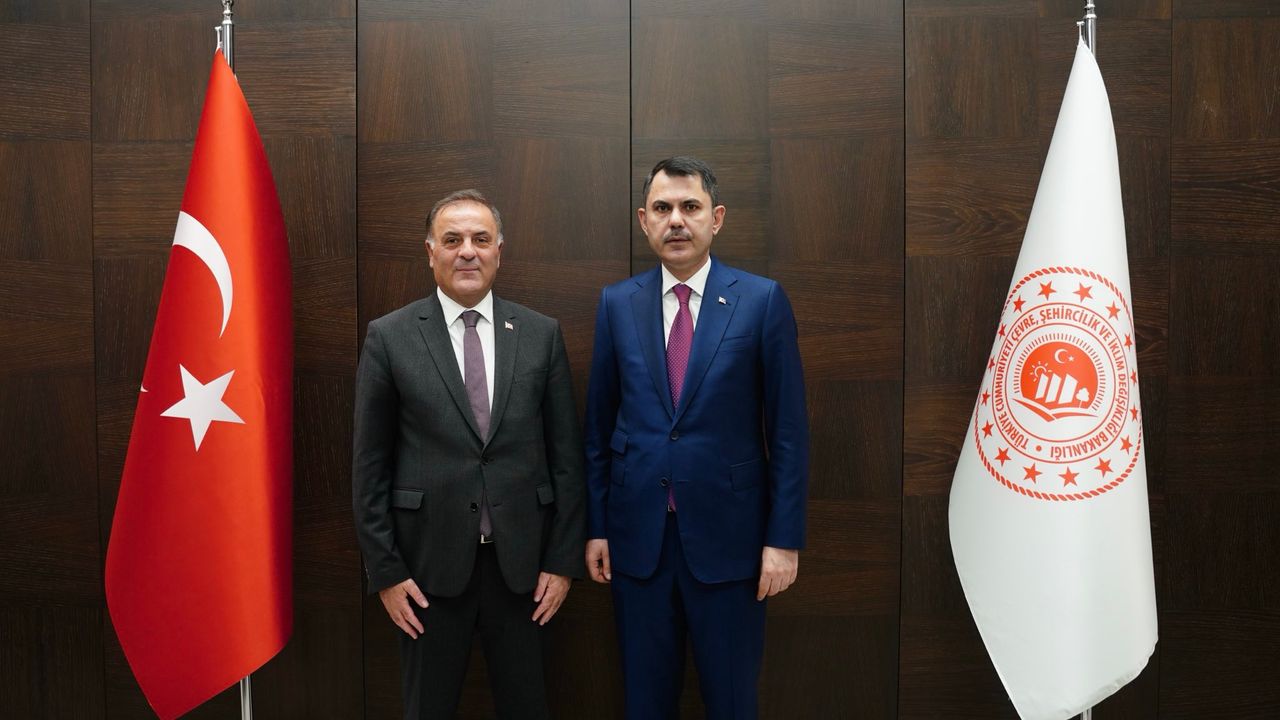 Beklenmedik buluşma: İBB Başkan Vekili Nuri Aslan, Bakan Kurum ile görüştü