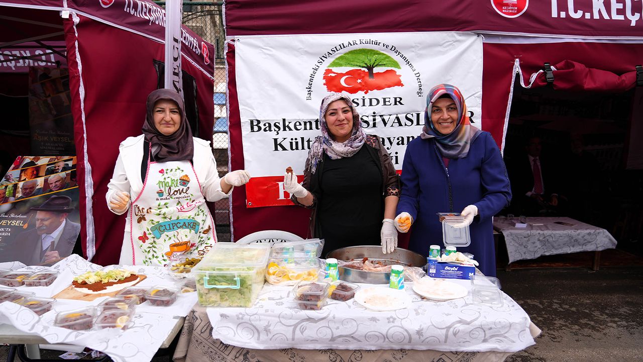 'Anadolu'ya açılan kapı Sivas' günleri Keçiören'de başladı