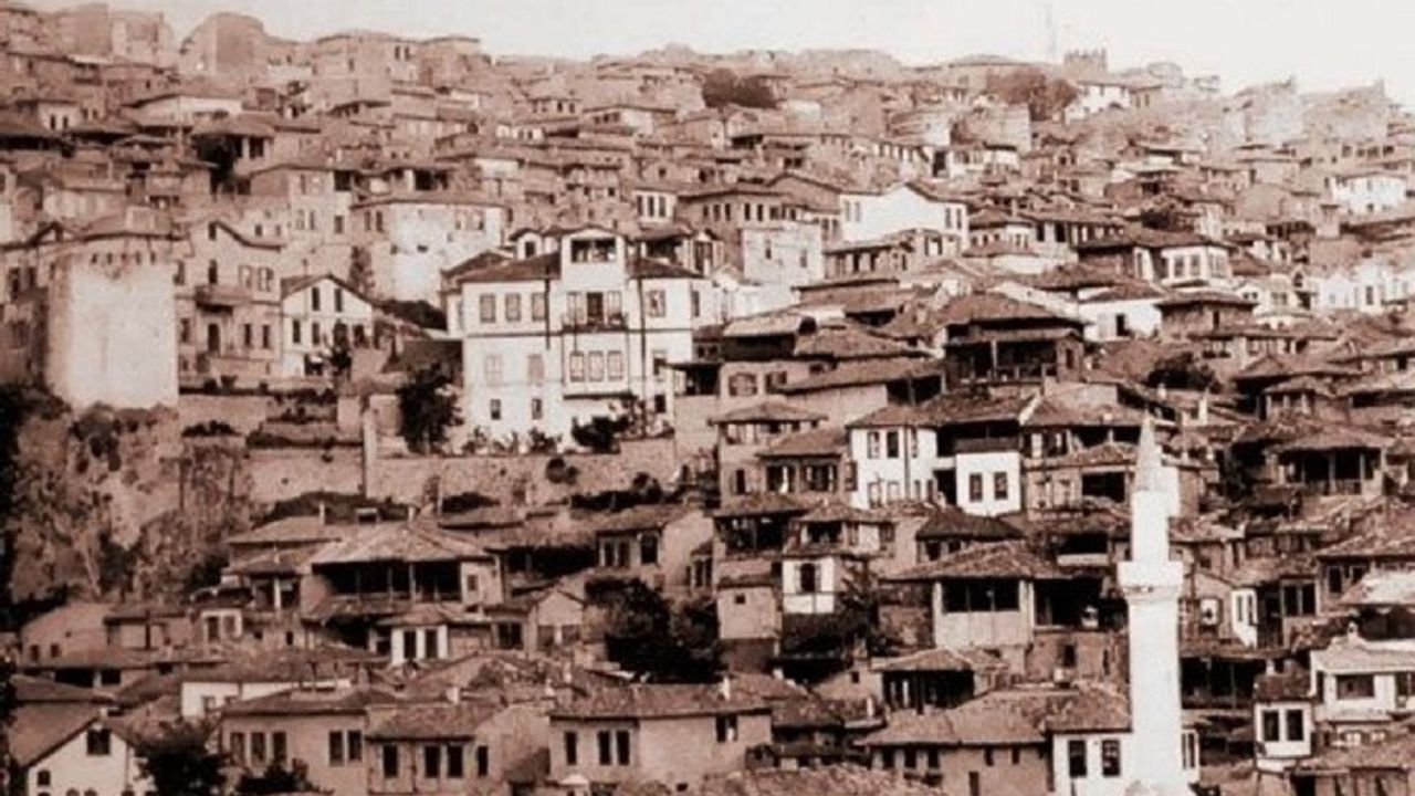 Ankara Kalesi, yangınlar ve Hisarönü’nden Ulus’a dönüşümün izleri
