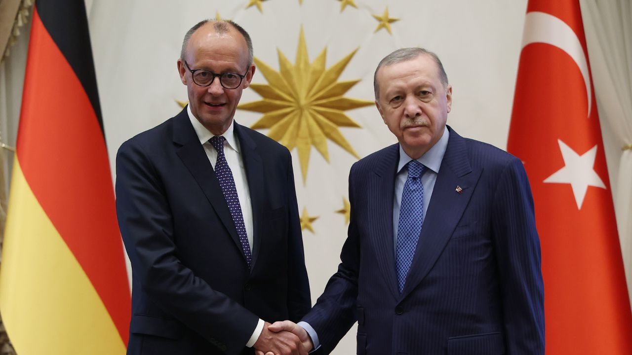 Erdoğan ve Almanya Başbakanı Merz bir araya geldi: 'Türkiye'yi AB'de görmek istiyoruz'