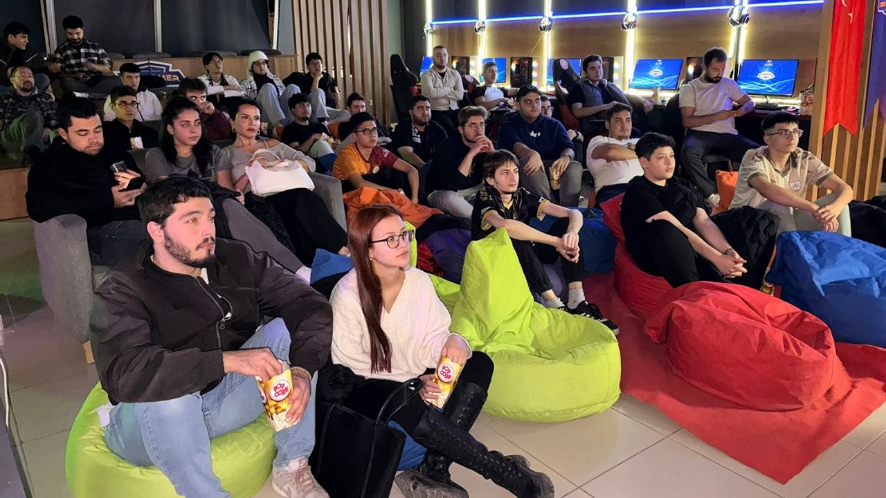 Keçiören Belediyesi’nden espor tutkunlarına unutulmaz gece