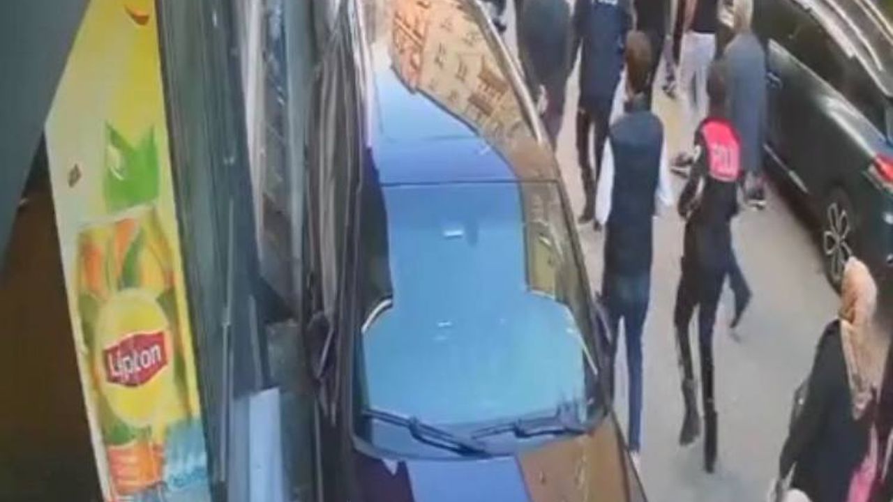 Sultangazi'de sözlü taciz iddiası; çevredekiler tarafından darbedildi