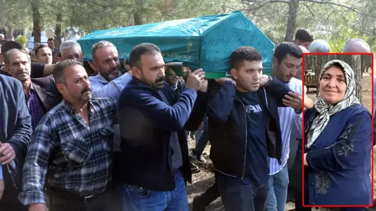 Babasının öldürdüğü annesinin tabutunu omuzlarında taşıdı