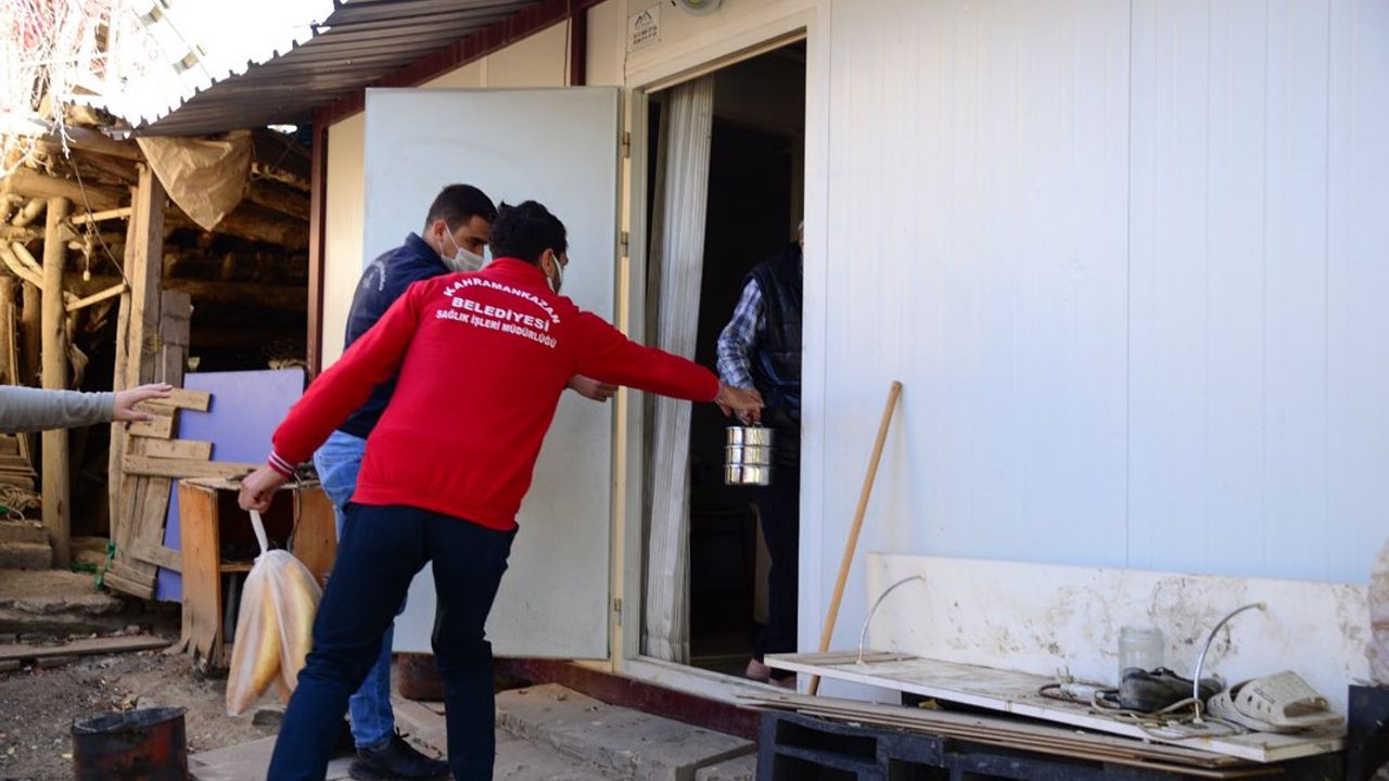 Kahramankazan Belediyesi’nden ihtiyaç sahiplerine sıcak yemek desteği