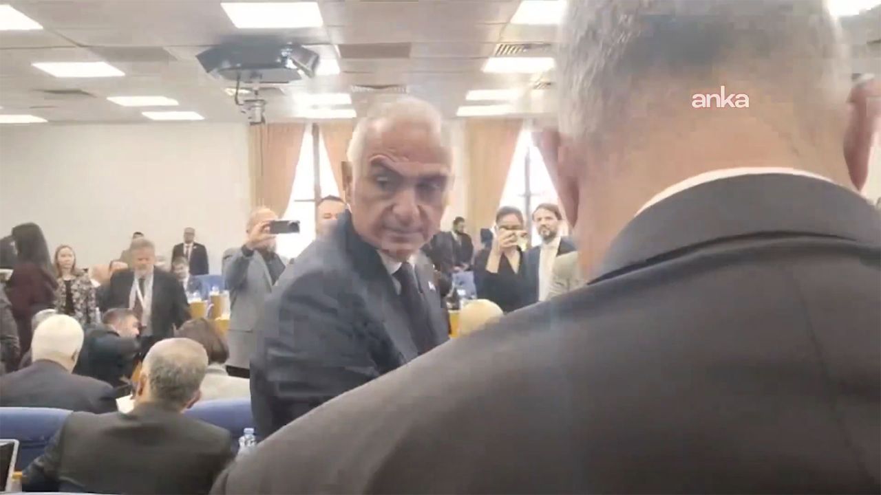 Meclis'te Bakan Ersoy'a Kartalkaya protestosu: 'Ben bu adamın elini sıkmam'