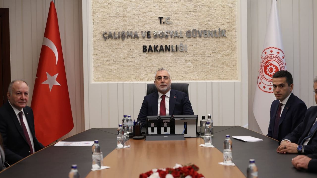 Asgari Ücret Tespit Komisyonunun ikinci toplantı tarihi belli oldu - Elips Haber