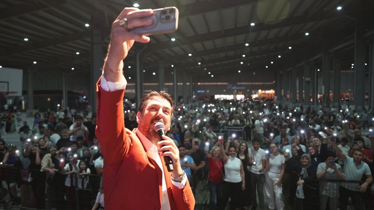 Nadir Durak, Sincan Yaz Konserleri’nde sahne aldı