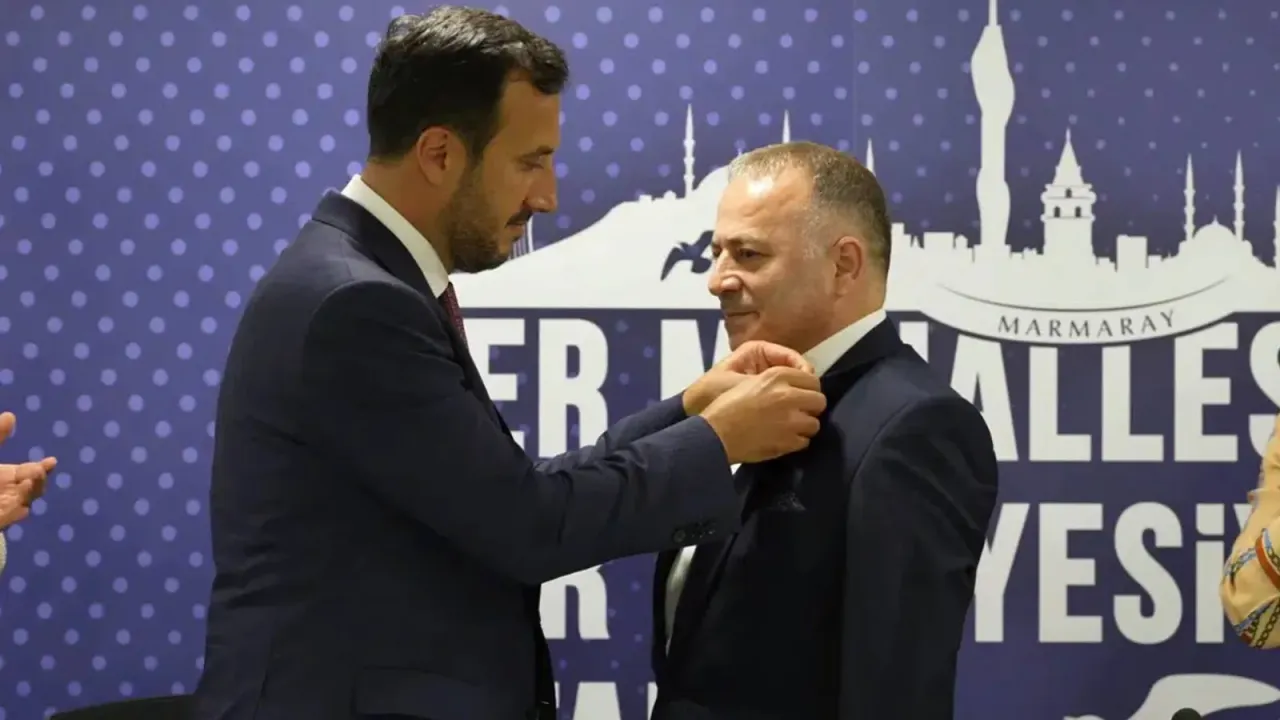 AK Parti’ye geçen Üsküdar Belediyesi meclis üyesi Hüseyin Kazan’dan açıklama