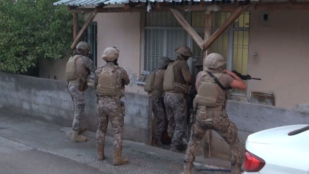 Tefeci operasyonu; 13 gözaltı