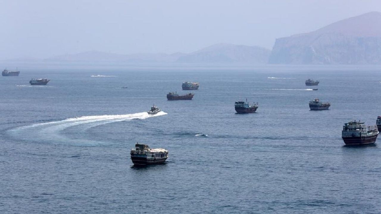 UKMTO: Umman’da bir tanker kaynağı bilinmeyen mühimmatla vuruldu