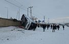 Ağrı'da yolcu otobüsü devrildi: 16 yaralı!