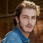Boran Kuzum bu kez yönetmen koltuğuna oturdu