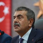 Yusuf Tekin'den öğretmenlerin kıyafet düzenlemesine ilişkin açıklama!