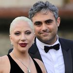 Lady Gaga'nın nişanlısının şirketi ortalığı karıştırdı