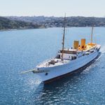 TCG Savarona gemisi İstanbul Boğazı'ndan geçti