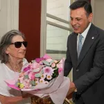 Erdal İnönü'nün eşi Sevinç İnönü, Yeni Parti'ye üye oldu