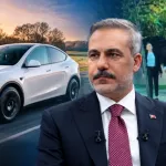Hakan Fidan, sokakta yürürken TESLA'ya yakalandı!