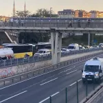 Beyoğlu’nda arızalanan tanker E5'te trafiği kilitledi