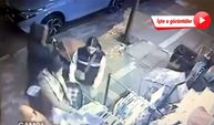 Avcılar'da kıyafet hırsızlığı kamerada