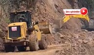 Rize’de heyelan: İş makinesi operatörü son anda kurtuldu