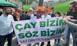 Rize’deki çay üreticilerinden yaş çay taban fiyatı eylemi