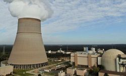Dünyanın ilk nükleer güç santrali 70 yıl önce faaliyete geçti