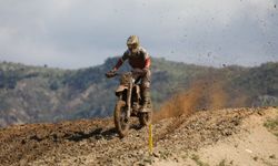 Afyon'da düzenlenen Motokros Şampiyonası nefesleri kesti