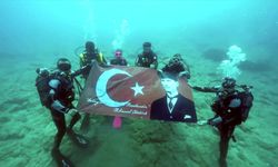 Hatay'da su altında 19 Mayıs coşkusu