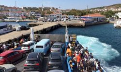 Bozcaada'da trafik önlemi: Yaz boyunca 19 ila 32 kişilik araçların geçişi yasaklandı