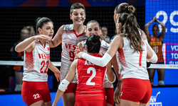 Filenin Sultanları, Hollanda'ya set vermedi: A Milli Kadın Voleybol 5'te 4 yaptı