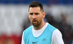 Messi'nin 2022 Dünya Kupası'nda giydiği formalar, müzayedeye çıkacak