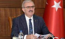 Munir Karaloğlu kimdir?