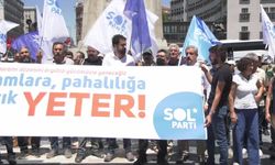 Sol parti, Ankara Ulus’ta zamları protesto etti