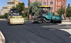 Melikgazi TOKİ'de yol yenileme çalışması