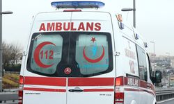 Manisa'da tırla çarpışan otomobildeki 3 kişi yaralandı