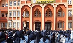 Fehmi Koru: Türkiye’de ‘çok özel’ imam hatip okulları varmış, eğitim seviyemiz ‘çok özel’ olmayı kaldıracak gibi değil