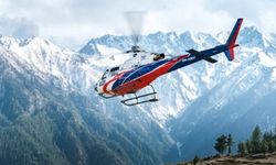 Everest Dağı'nda helikopter düştü: 5 kişi öldü