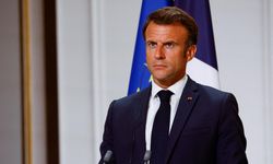 Macron Fransa’yı AB’den çıkarmanın eşiğine getirdi