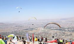 Kayseri Talas'ta Yamaç Paraşütü heyecanı