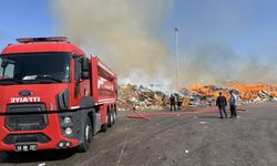 Kahramanmaraş'ta geri dönüşüm fabrikasında yangın