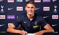 Tottenham Micky van de Ven'i transfer etti