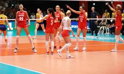 Türkiye A Milli Kadın Voleybol Takımı, İsveç'i 3-0 yendi